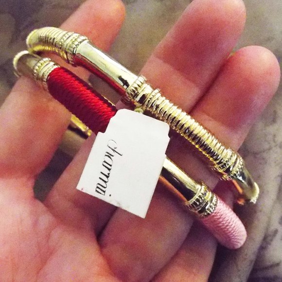 NWT TWO STRETCHY GOLDEN BRACELETS ONE HAS PINK AND RED WOUND THREAD BANGLES 30 - Picture 2 of 2